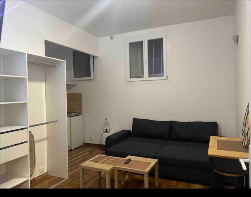 Studio Meuble Tout Equipe!! Boujan-sur-Libron Екстер'єр фото